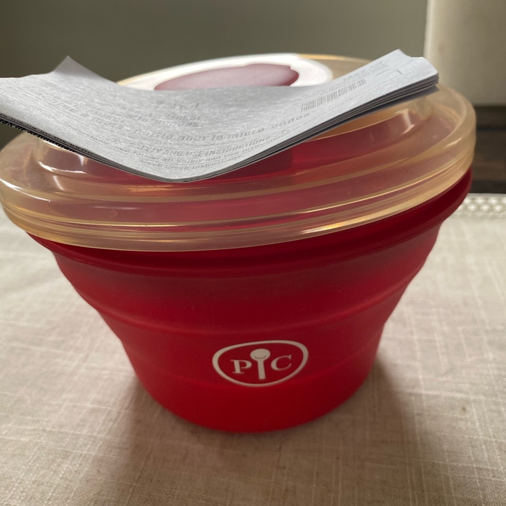 Pampered Chef Popcorn maker (new)